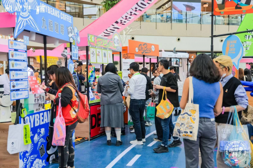 gogo体育100+精品咖啡欢聚颐堤港畅享“玩咖营地”潮流春日(图12)